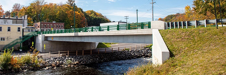 Stantec earns top engineering design award for Downtown Gardiner bridges project - with its co-applicants Haley & Aldrich and TMSI 